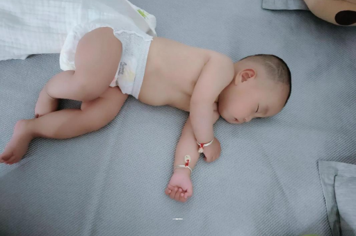 广水怀孕多久会显肚子